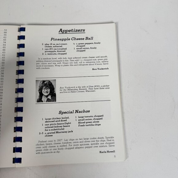 1983 Milwaukee Brewers Wives Cookbook Signed by 11 Vtg MLB Recipes What's Cookin - Picture 6 of 13